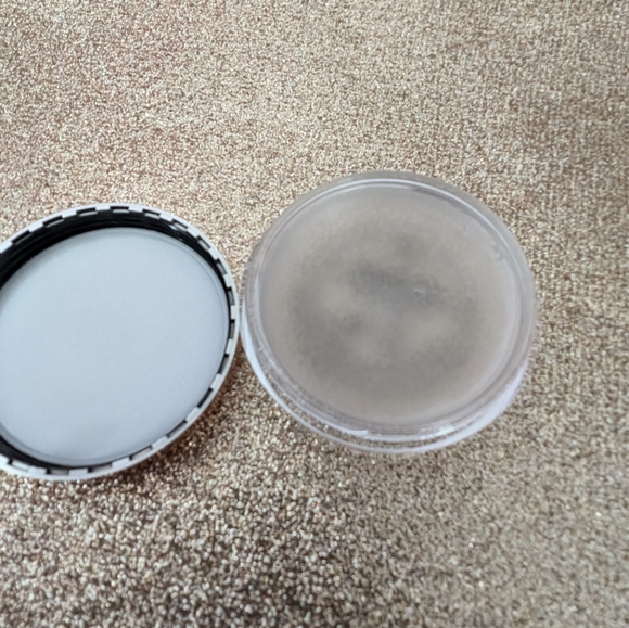 Abh full size brow freeze - Picture 2 of 2